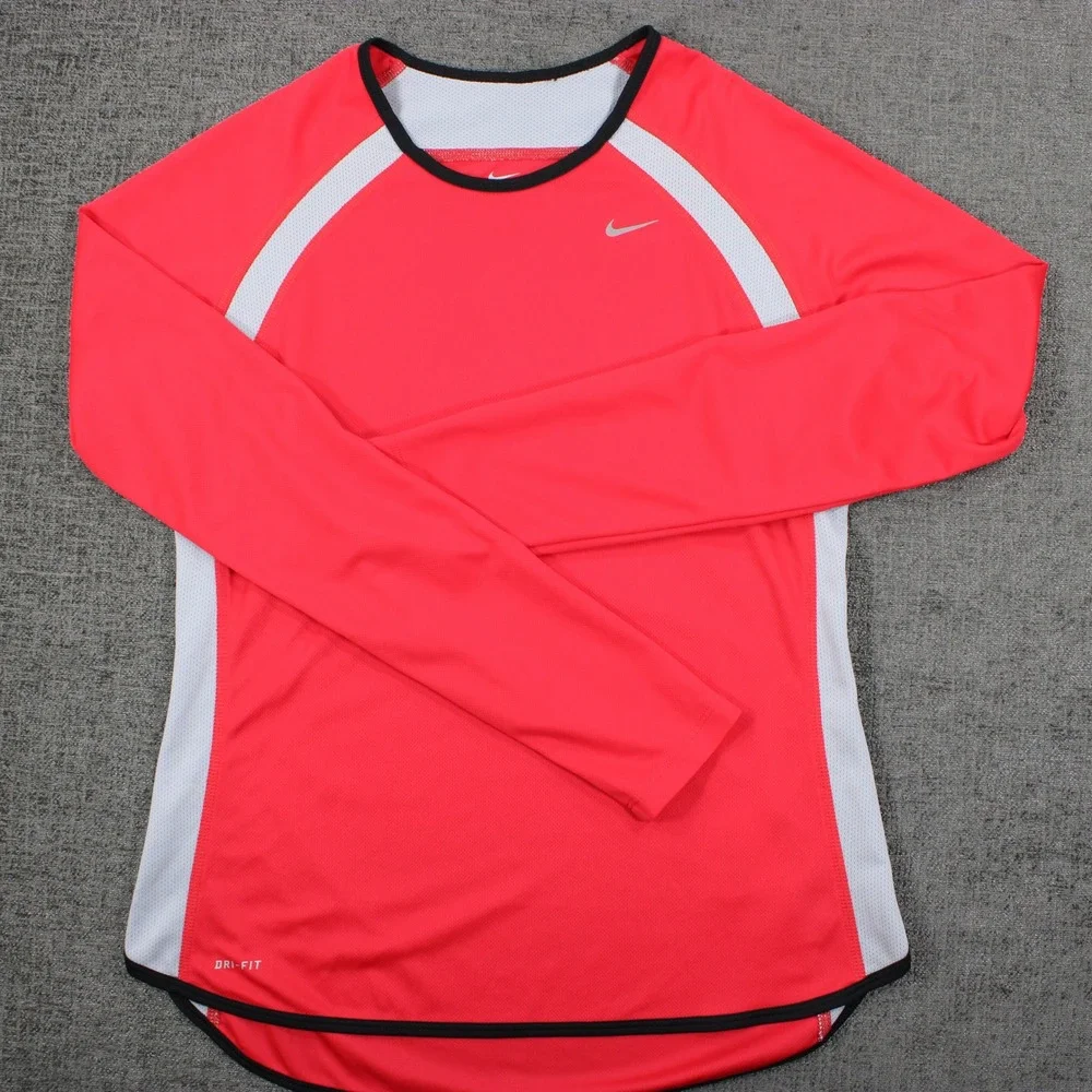 Nike Dri-FIT Womens Medium Red Long Sleeve Running Training Shirt Mesh Panels